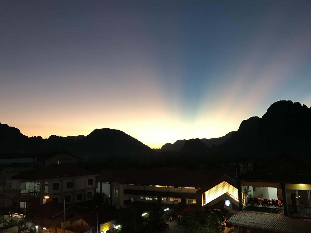 Vang Vieng Queens House Buitenkant foto